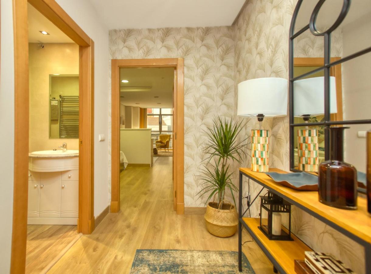 オビエドEl Loft De Bertaアパートメント エクステリア 写真